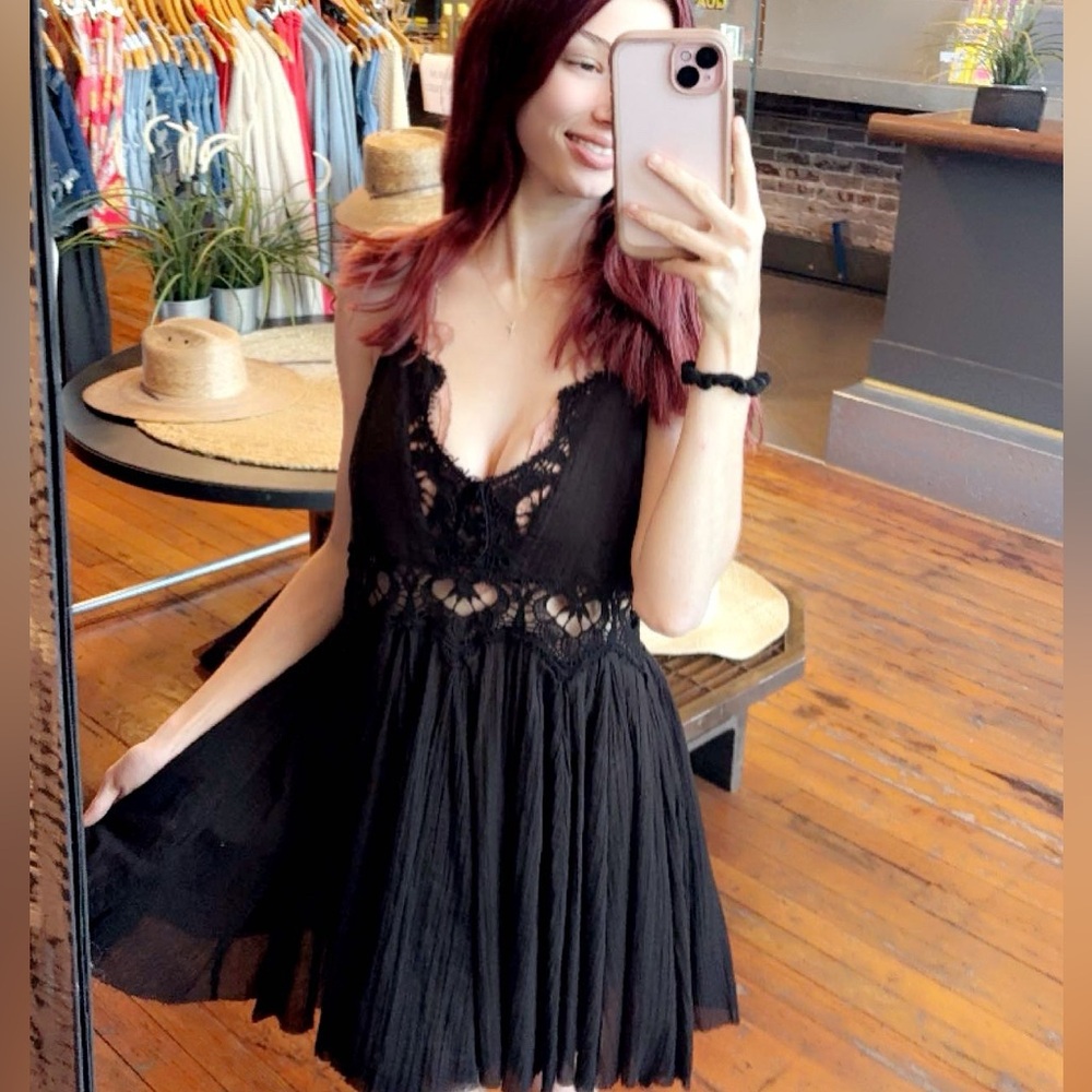 Free People black slip lace dress with double straps perfect for any occasion!